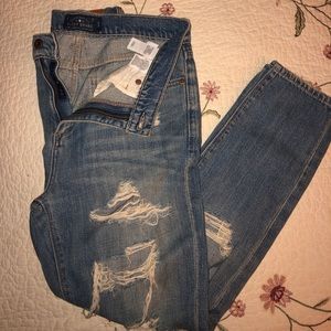 LUCKY BRAND JEANS